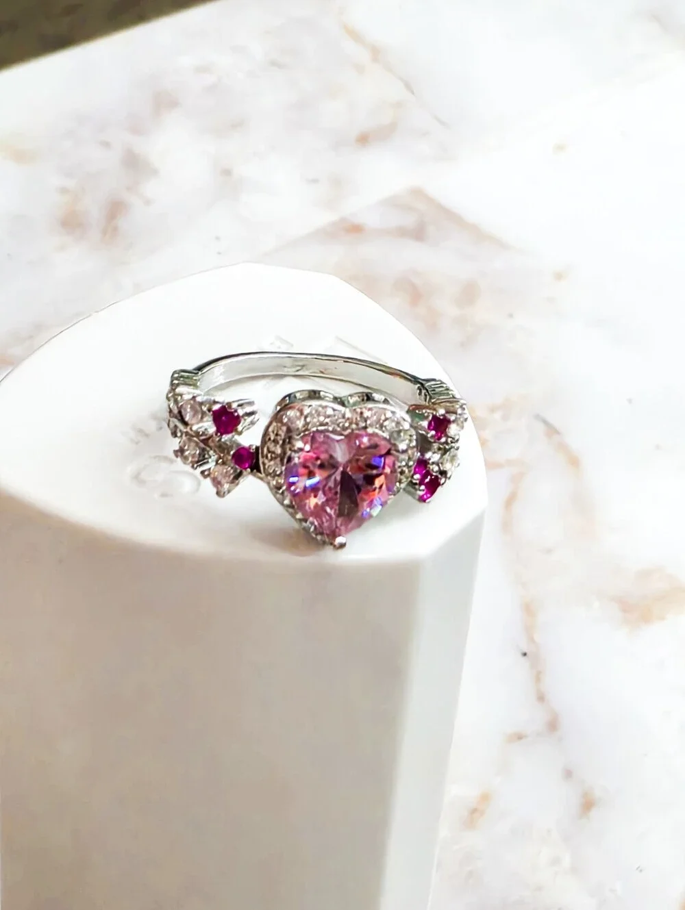 Luxury Pink Heart Zircon Ring Size 7.5 Silver Halo & Floral Band